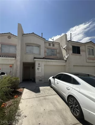 Photo #1: 2602764 Listing 