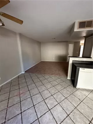 Photo #3: 2602764 Listing 