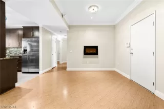 Photo #3: 2602869 Listing