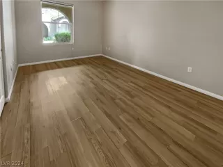 Photo #4: 2602892 Listing 