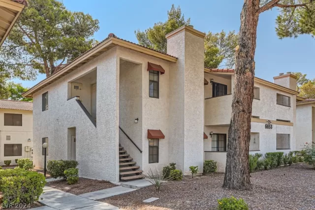 MLS: 2602929 Condo For Sale