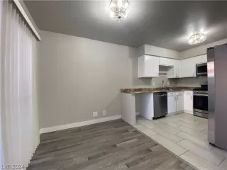 Photo #6: 2602943 Listing 