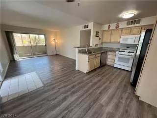 Photo #3: 2602966 Listing 