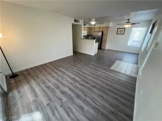 Photo #6: 2602966 Listing 