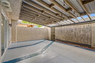 Photo #3: 2602975 Listing