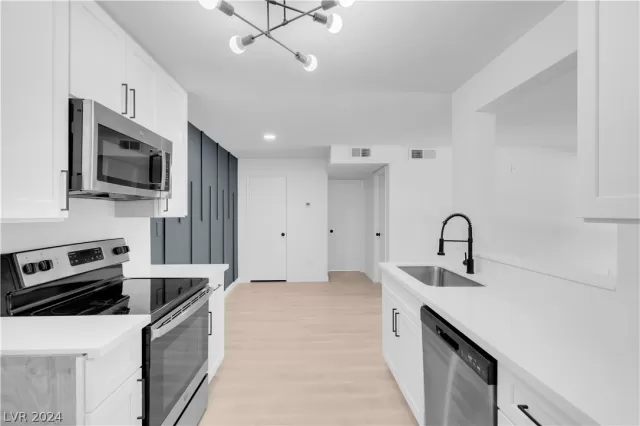 MLS: 2602983 Condo For Sale