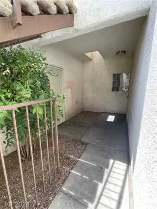 Photo #1: 2602988 Listing