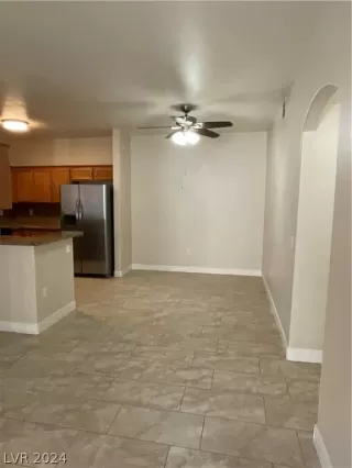 Photo #4: 2602988 Listing