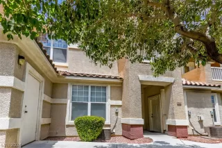 Photo #1: 2603095 Listing 