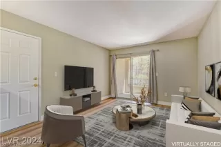 Photo #1: 2603104 Listing