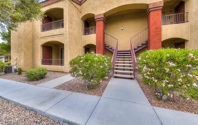 MLS: 2603123 Condo For Sale