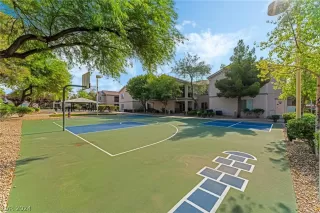 Photo #3: 2603136 Listing 