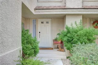 Photo #2: 2603165 Listing 