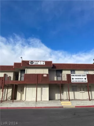 Photo #1: 2603170 Listing 