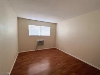 Photo #5: 2603170 Listing 