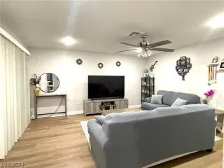 Photo #3: 2603205 Listing