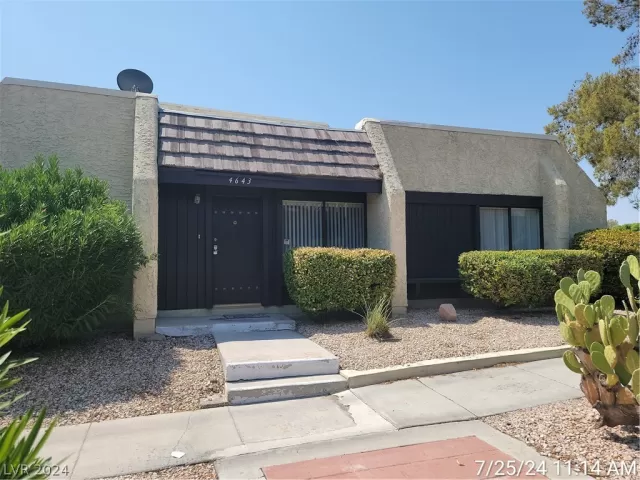 MLS: 2603213 Condo For Sale