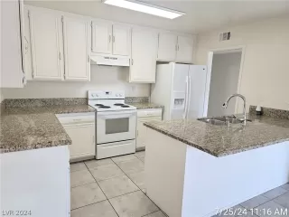 Photo #6: 2603213 Listing 