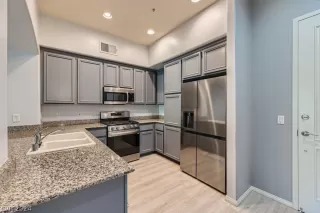 Photo #6: 2603219 Listing