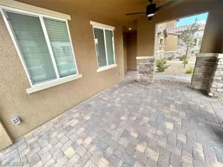 Photo #1: 2603223 Listing 