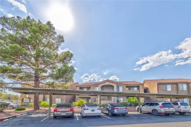 MLS: 2603241 Condo For Sale