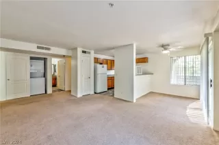 Photo #2: 2603241 Listing 