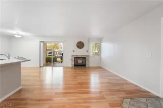 Photo #3: 2603268 Listing 