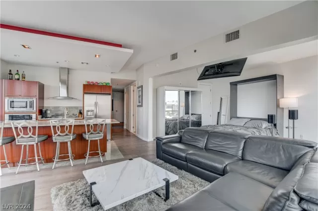 MLS: 2603317 Condo For Sale