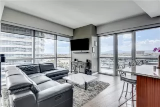Photo #2: 2603317 Listing 