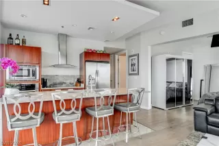 Photo #6: 2603317 Listing 