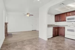 Photo #6: 2603323 Listing 