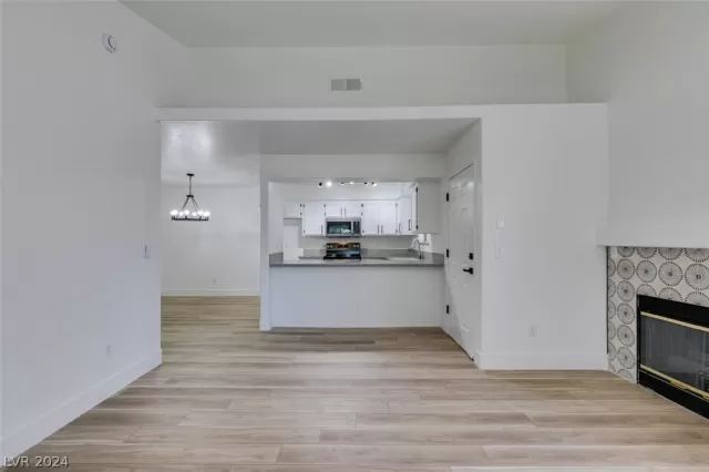 MLS: 2603353 Condo For Sale