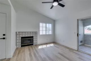 Photo #2: 2603353 Listing