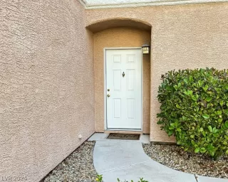 Photo #2: 2603361 Listing 