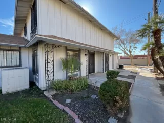 Photo #1: 2603371 Listing 