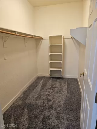 Photo #5: 2603410 Listing 