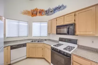 Photo #2: 2603424 Listing 