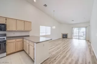 Photo #6: 2603424 Listing 