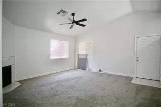 Photo #3: 2603511 Listing 