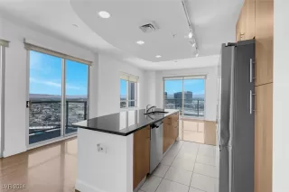 Photo #6: 2603539 Listing