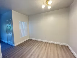 Photo #2: 2603554 Listing 