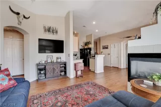 Photo #3: 2603581 Listing 