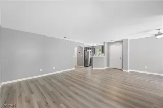 Photo #4: 2603586 Listing 