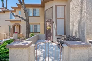 Photo #2: 2603601 Listing