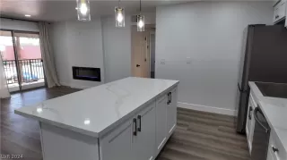 Photo #3: 2603604 Listing