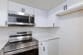 Photo #2: 2603609 Listing