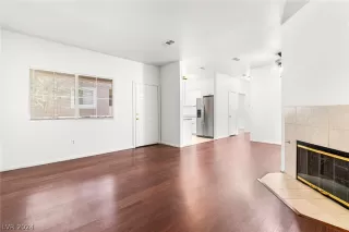 Photo #2: 2603621 Listing