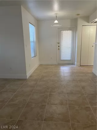 Photo #3: 2603626 Listing 