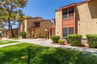 Photo #4: 2603695 Listing