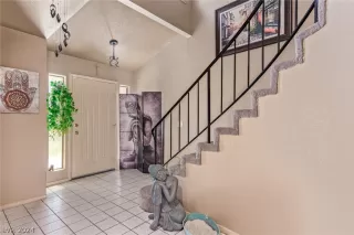 Photo #6: 2603695 Listing